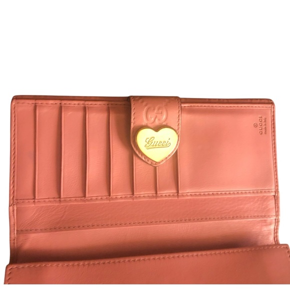 Gucci Soft Pink Goldtone Heart Snap Wallet with box Multi-Host Pick Gorgeous!!! - Picture 12 of 17